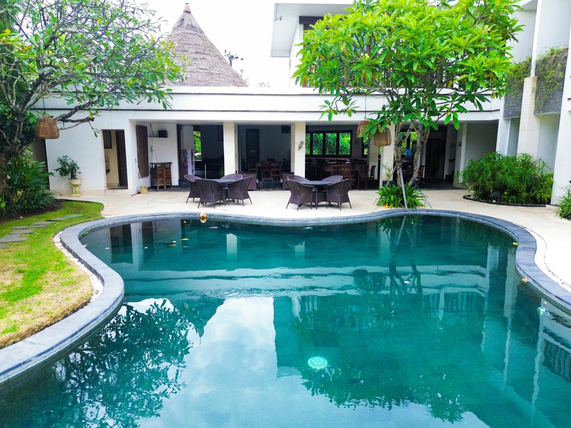 Villa Diana Bali 16 Bedrooms Семіньяк Екстер'єр фото