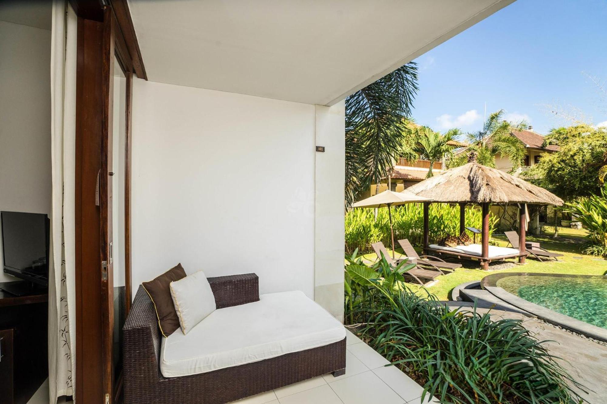 Villa Diana Bali 16 Bedrooms Семіньяк Екстер'єр фото