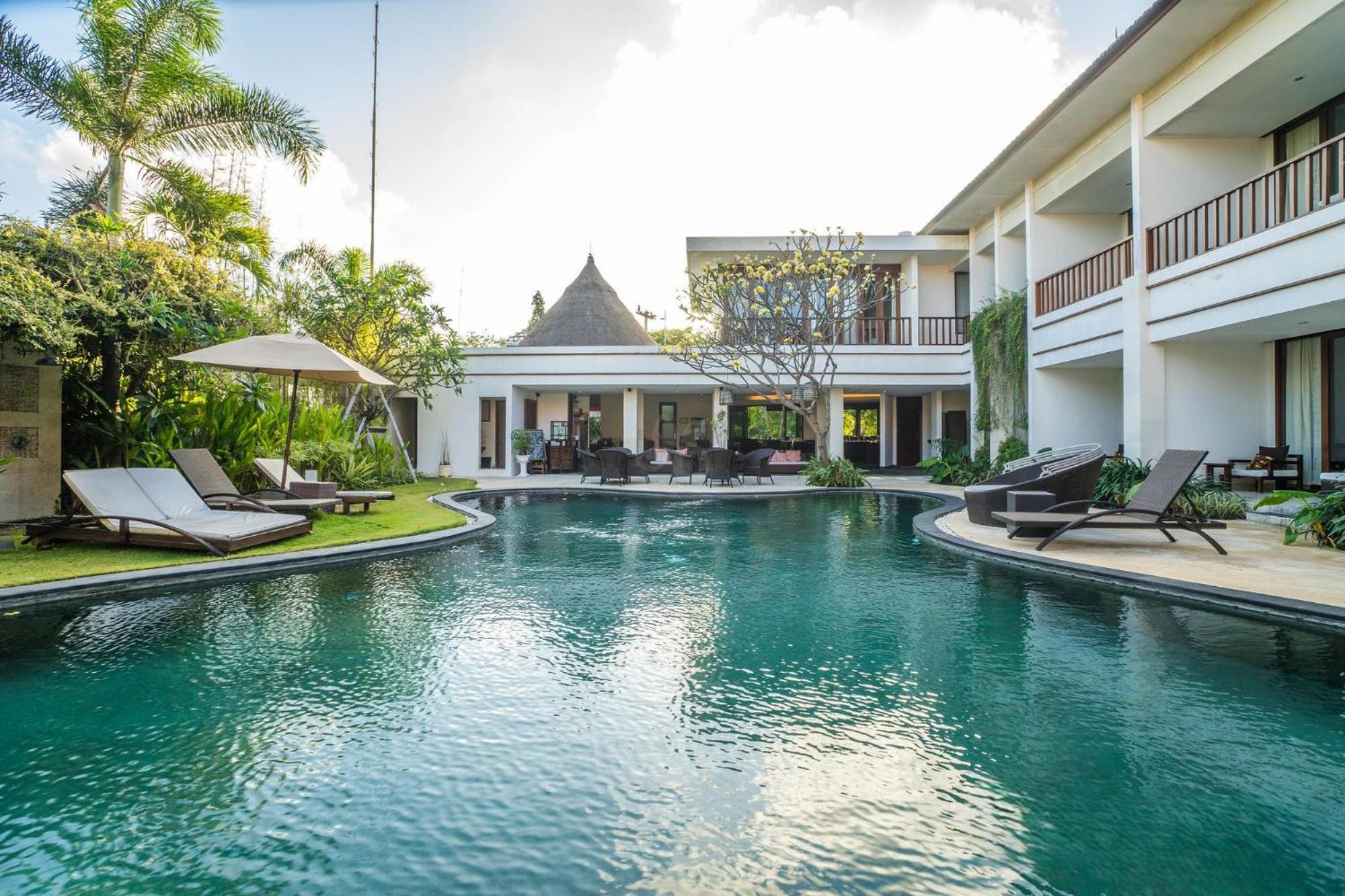 Villa Diana Bali 16 Bedrooms Семіньяк Екстер'єр фото